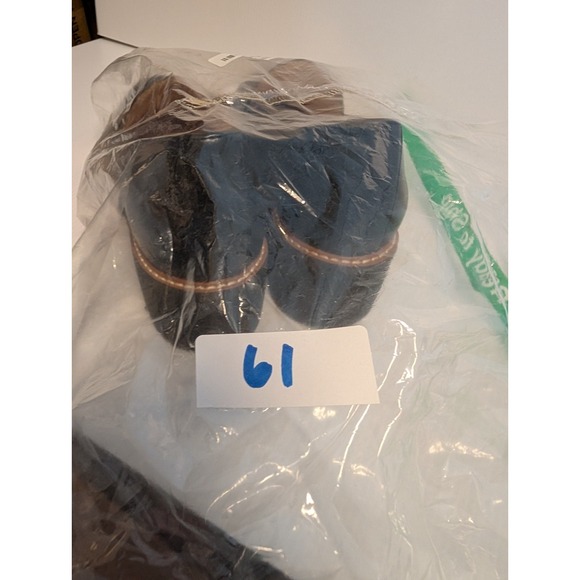 Naturalizer Cabaret Black Loafers - Picture 9 of 9